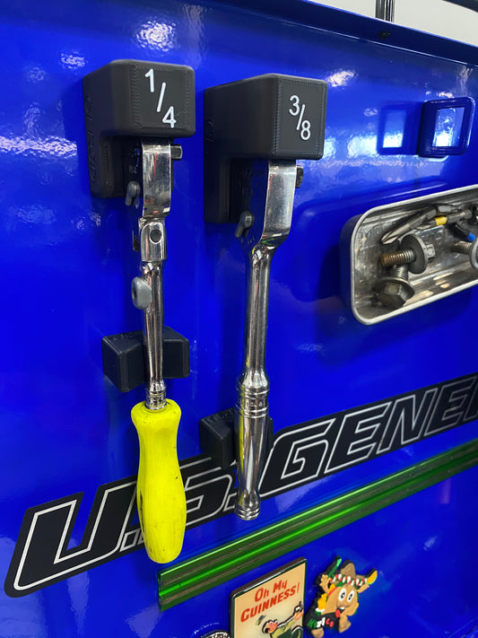Magnetic Vertical Ratchet Holder