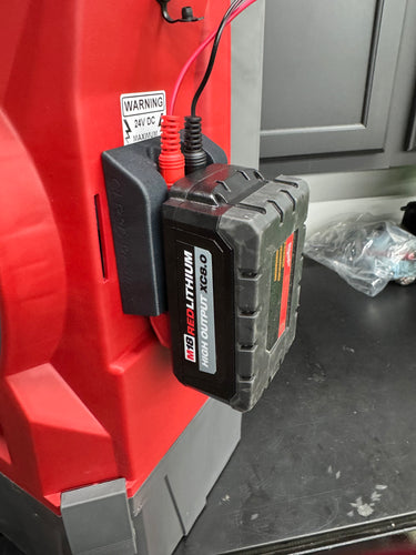 Hessaire DC18 Magnetic Battery Mount