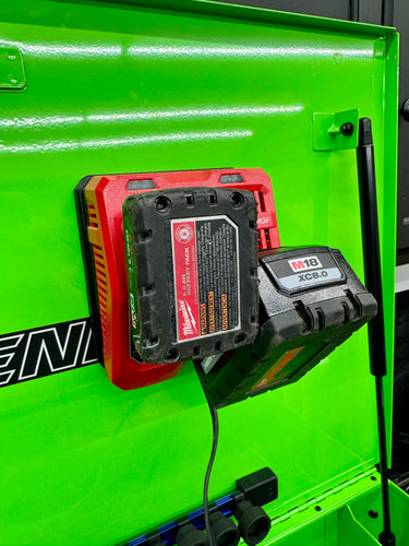 M18/M12 Milwaukee Rapid Charger Magnetic 48-59-1808