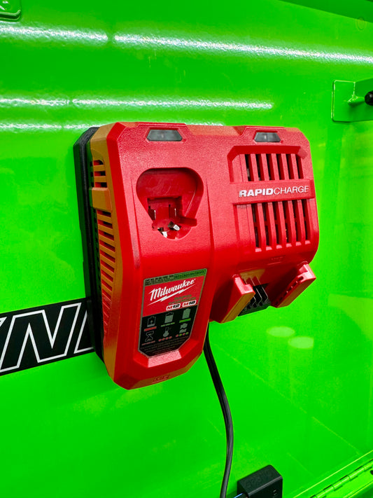 M18/M12 Rapid Charger Magnetic 48-59-1808