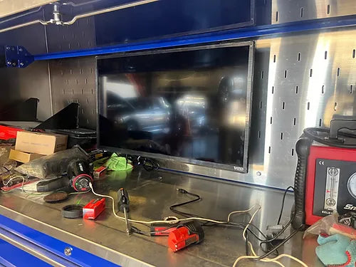 Icon Hutch Monitor Mount