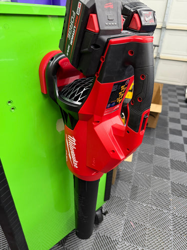 M18 Milwaukee 2824-20 Blower Mount CRL-MT2824