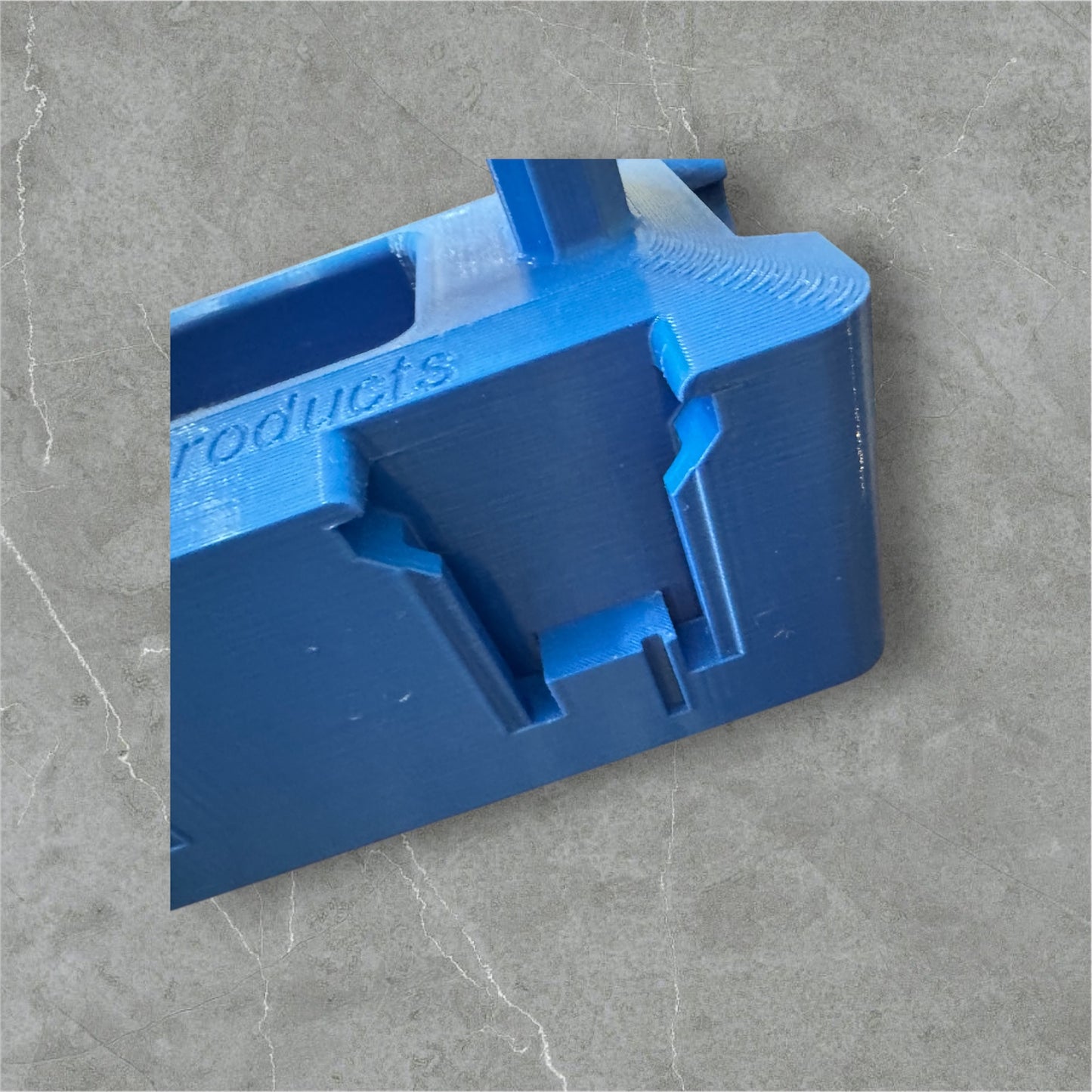 M18 Multi Battery 6 Holder