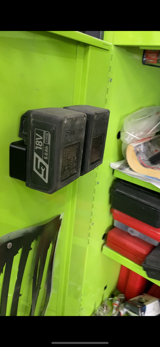 Snap-On 18v Magnetic Battery Holder