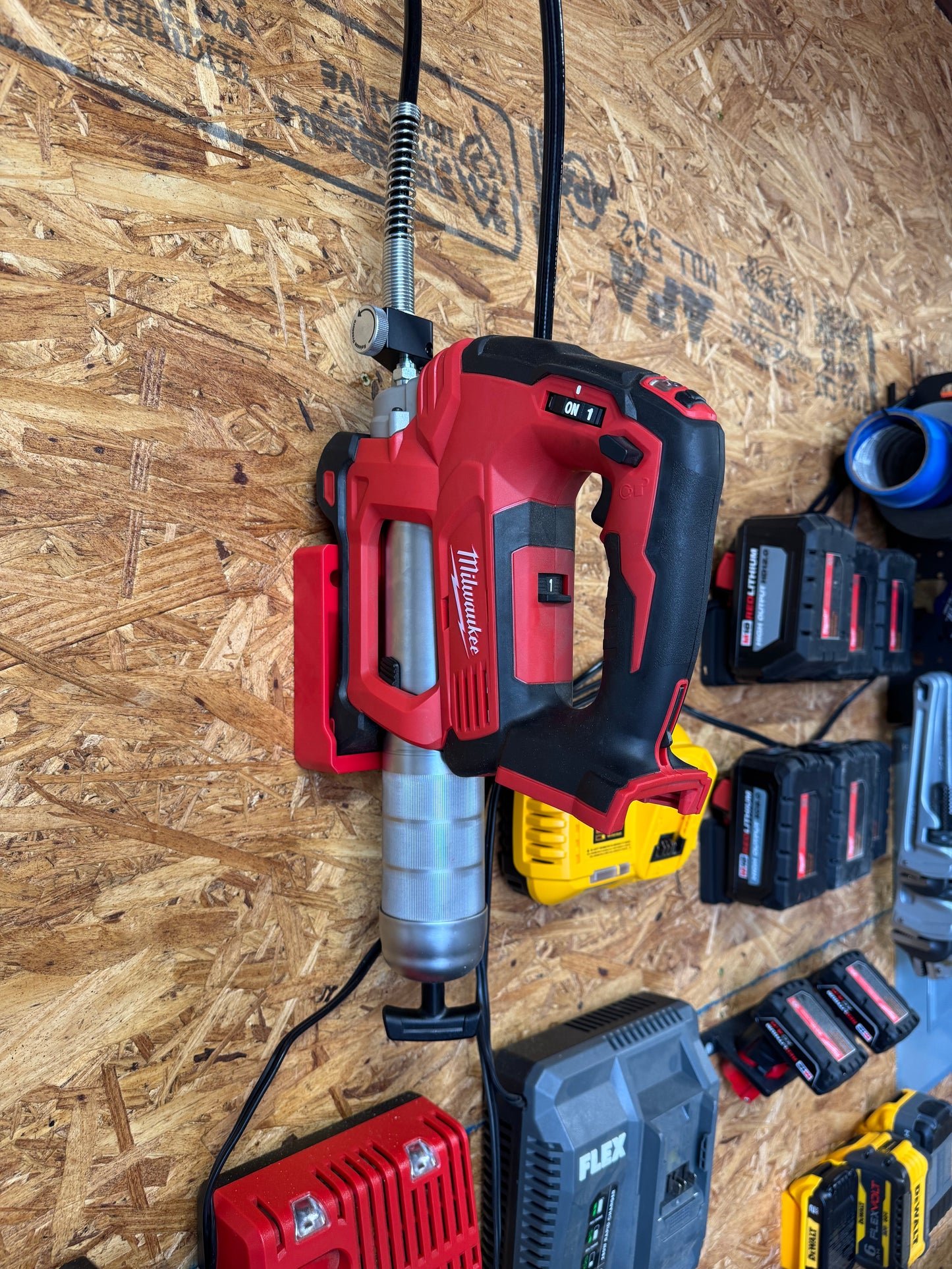 M12/M18 Magnetic Grease Gun Holder