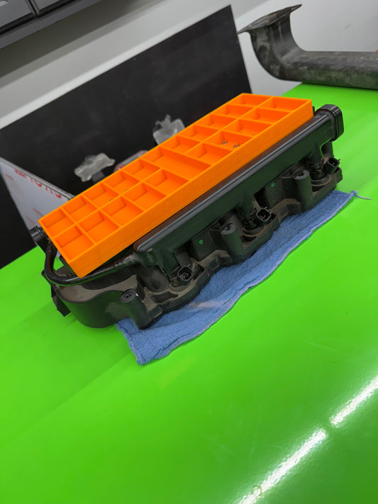3.6L Pentastar Intake Tray 1st Gen.