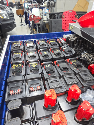 Snap-On CBT185 Magnetic Battey Cover