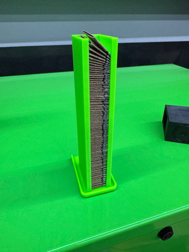 Magnetic Razor Blade Holder