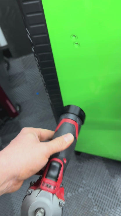 M12 Magnetic Battery Cover